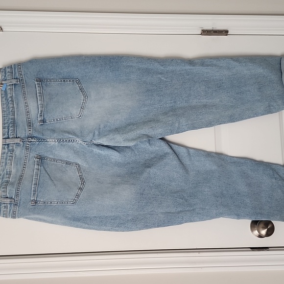 Time and Tru mid-rise boyfriend Jeans Size 18 - Picture 2 of 7
